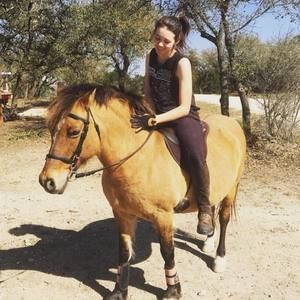 Meet your Posher, Katey